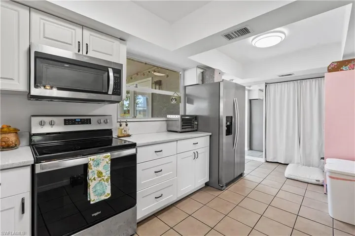 9948  Almetta  AVE, Fort Myers, FL 33919