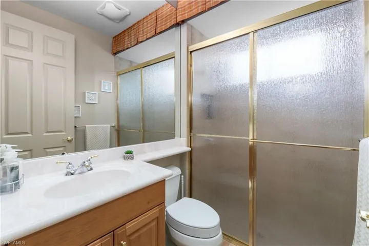2ND FULL BATHROOM