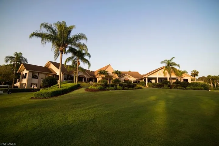 Estero Country Club