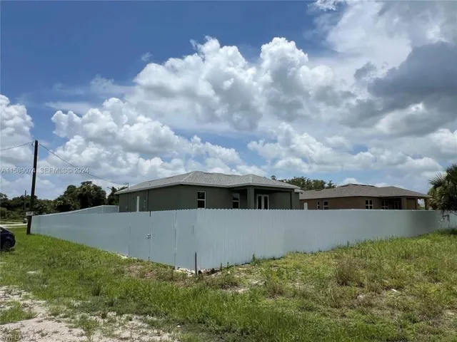 1133 Leader St, Labelle, Florida 33935