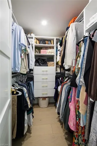 closet well designed to maximize storage space