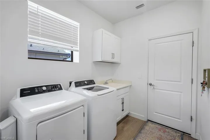 10817  Timber Creek  DR, Fort Myers, FL 33913