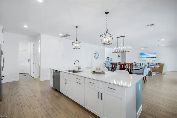 10817  Timber Creek  DR, Fort Myers, FL 33913