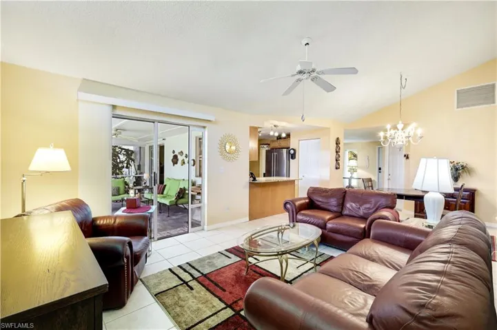 3741 SE 4th  AVE, Cape Coral, FL 33904