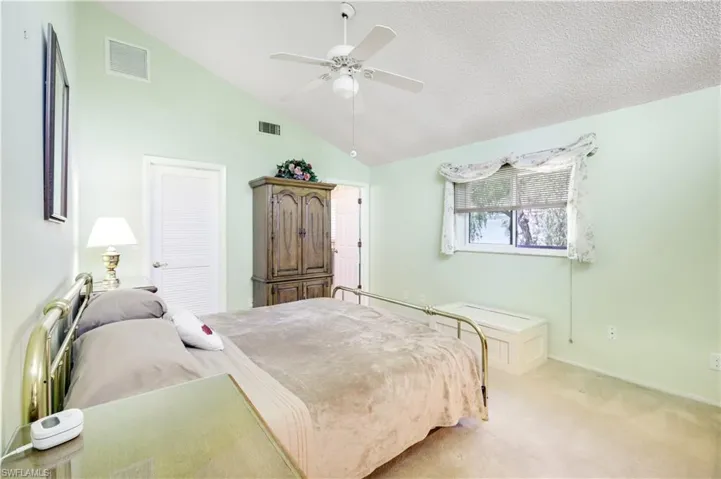 3741 SE 4th  AVE, Cape Coral, FL 33904