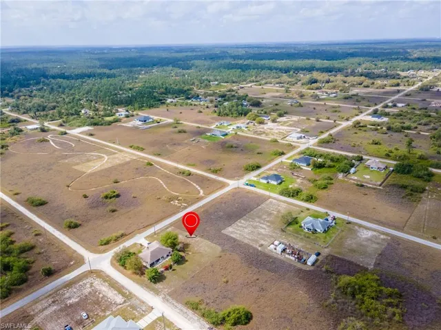 Birds eye view of property