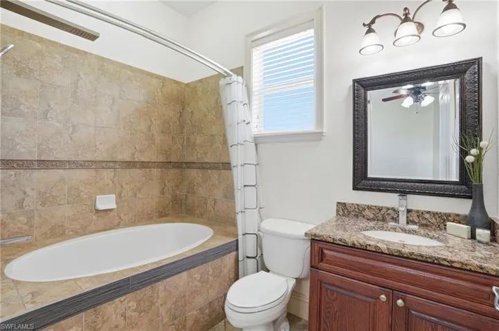 1st Floor Primary Bathroom