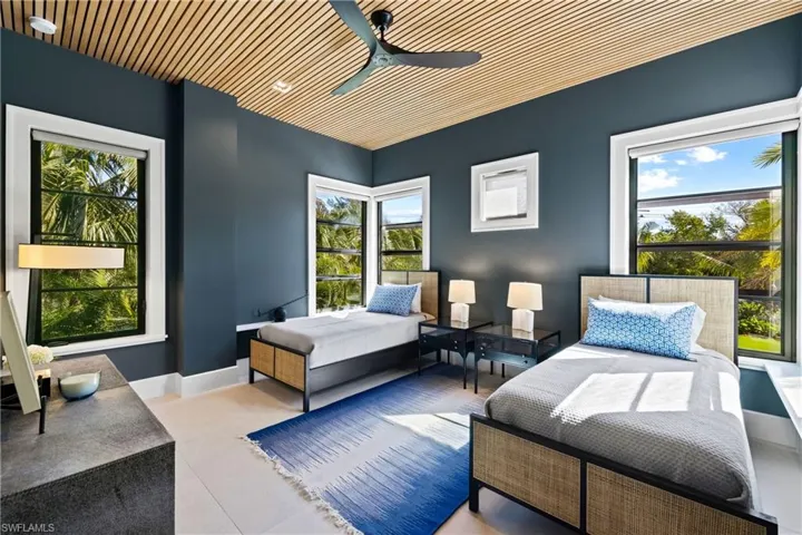 Guest bedroom