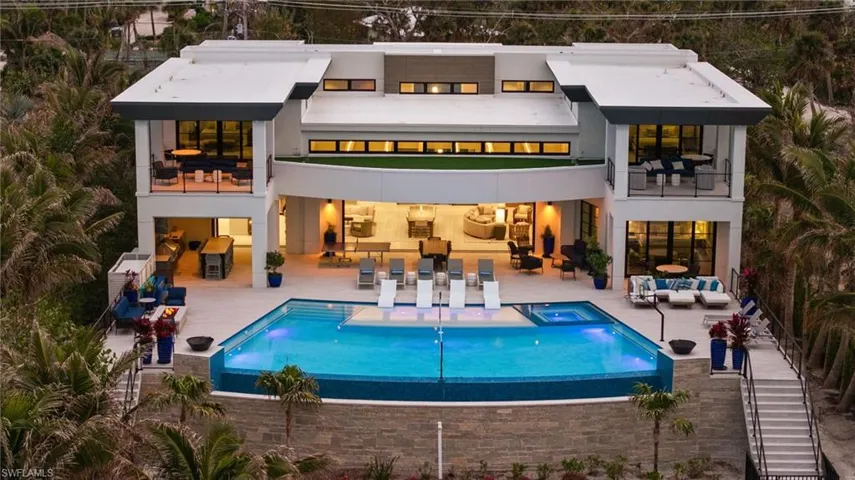 Stalwart Construction built to last, designed to enjoy