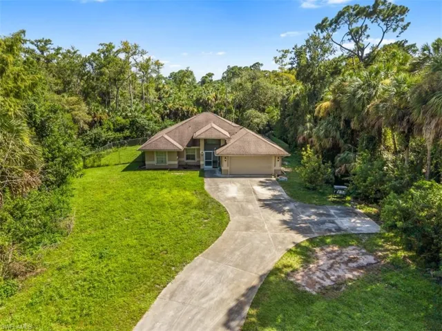 710 16th Ave Nw, Naples, Florida 34120