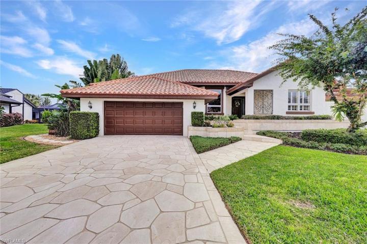 Spacious 2 Car Garage, Long Driveway