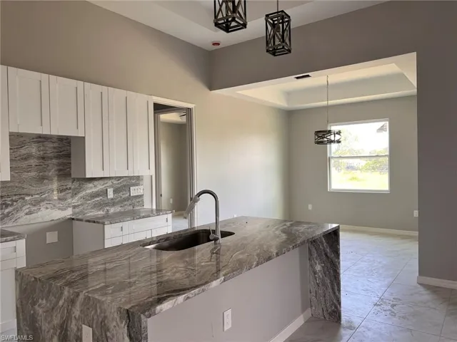 2500 33rd St Sw, Lehigh Acres, Florida 33976