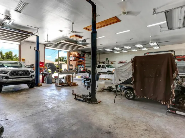 3306 24th ST SW, LEHIGH ACRES FL 33976