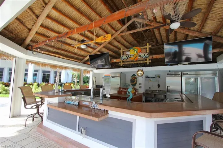 Chickee Hut open seasonally
