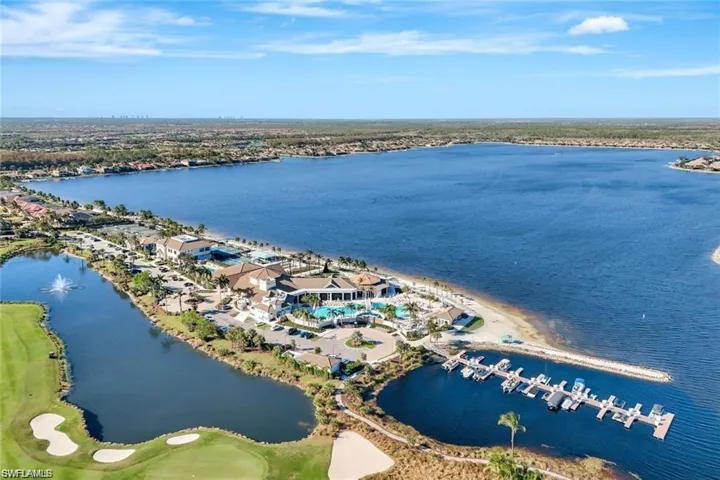 8723 Coastline Ct 202, Naples, Florida 34120