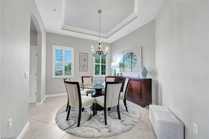 8723 Coastline Ct 202, Naples, Florida 34120