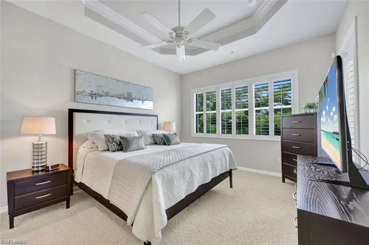 8723 Coastline Ct 202, Naples, Florida 34120