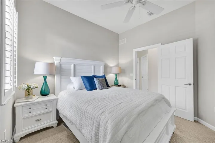 8723 Coastline Ct 202, Naples, Florida 34120