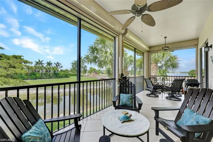 8723 Coastline Ct 202, Naples, Florida 34120