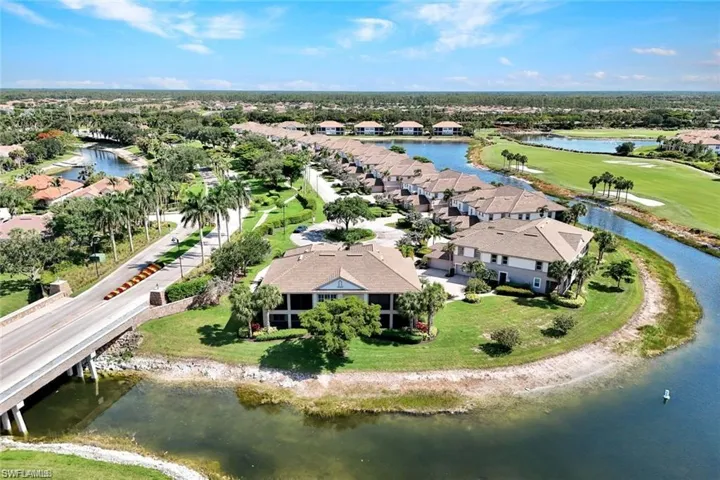 8723 Coastline Ct 202, Naples, Florida 34120