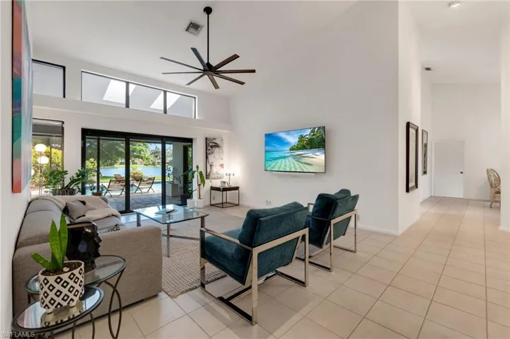 1380 Bald Eagle Dr, Naples, Florida 34105