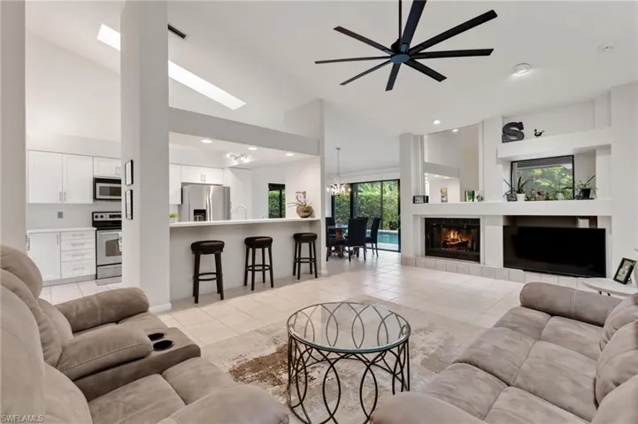 1380 Bald Eagle Dr, Naples, Florida 34105