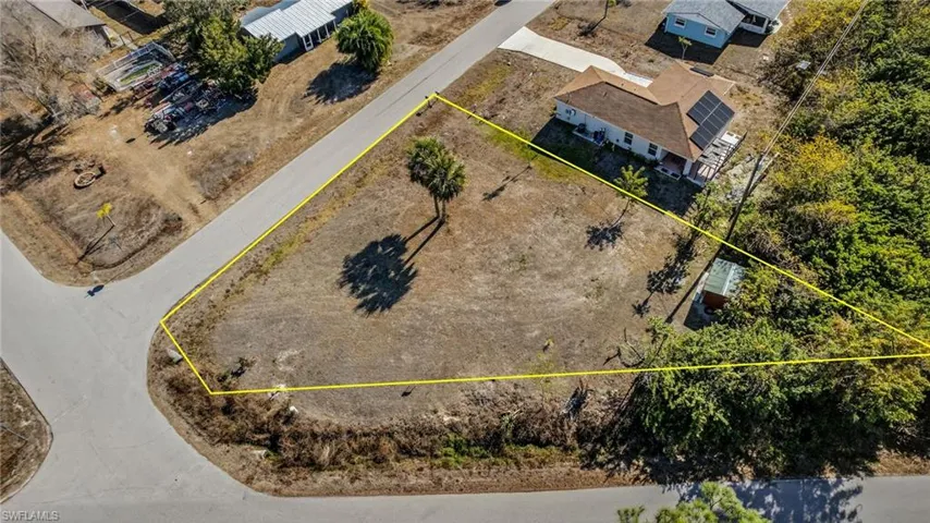 Aerial view of property's location with property parcel outlined