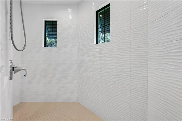 Primary Bathroom/ Shower