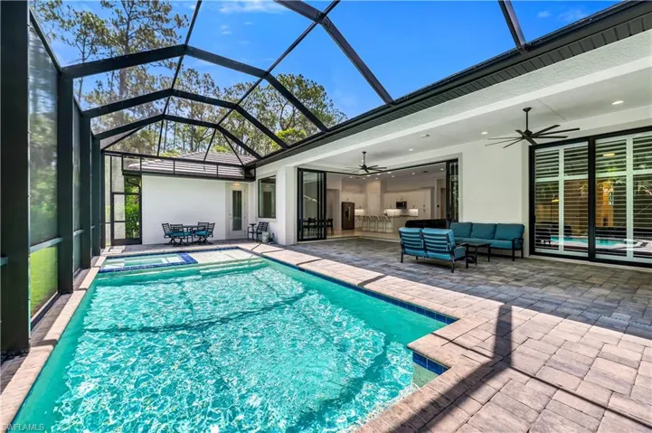 Screened Pool/Spa