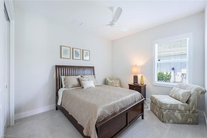 Second guest bedroom.