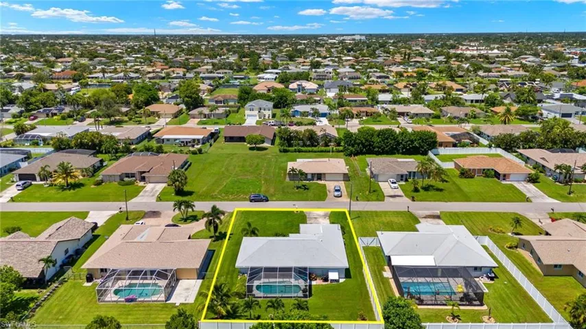 1418 SE 18th  ST, Cape Coral, FL 33990