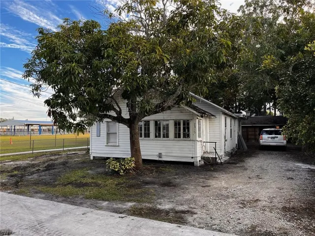 OLD HOUSE FROM 1935