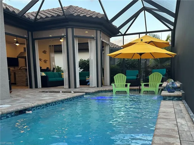 Heated poll w/ Sunshelf