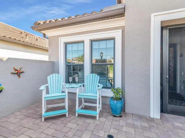 Front gated Courtyard