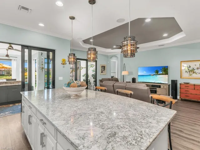 Open concept great for entertaining