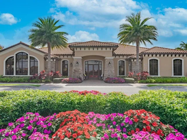 Beautifulv6500 sq ft clubhouse