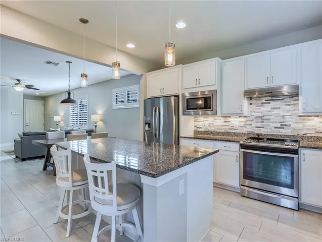 10927 Glenhurst St, Fort Myers Fl 33913