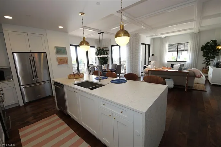 1035 3rd Ave S 411, Naples, Florida 34102
