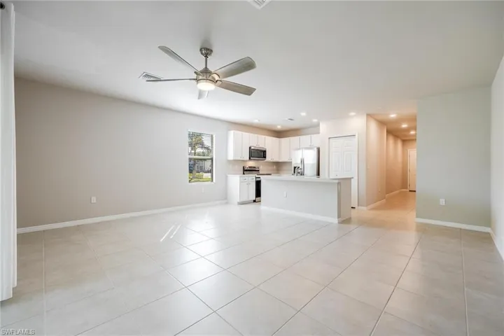 15433  Wildflower  CIR, Naples, FL 34119