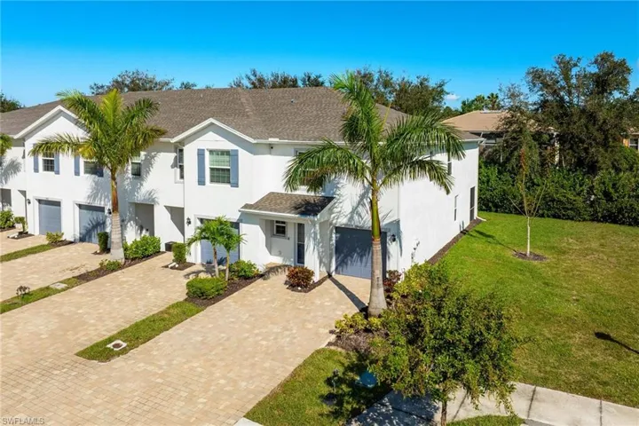 15433  Wildflower  CIR, Naples, FL 34119