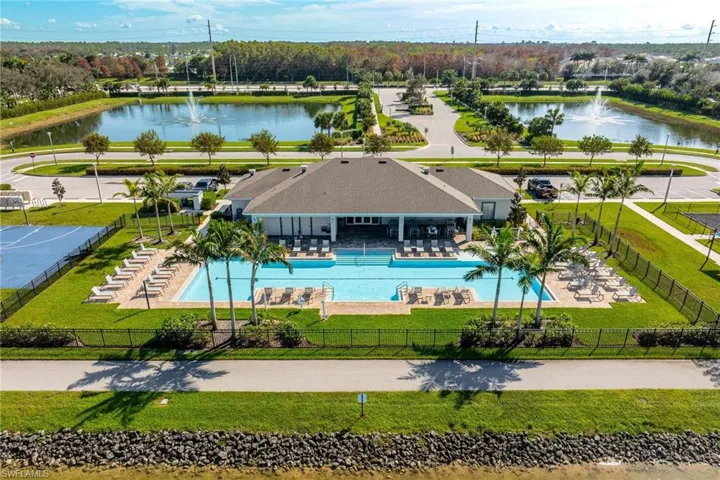 15433  Wildflower  CIR, Naples, FL 34119