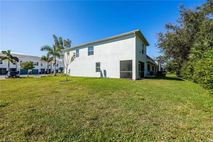 15433  Wildflower  CIR, Naples, FL 34119