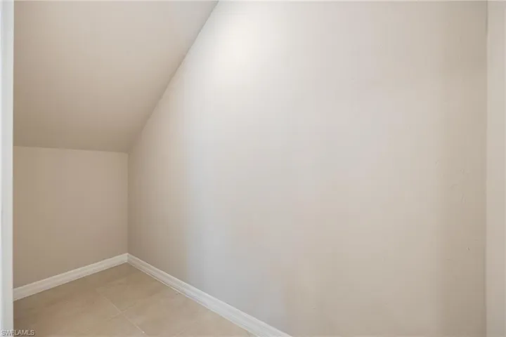 15433  Wildflower  CIR, Naples, FL 34119