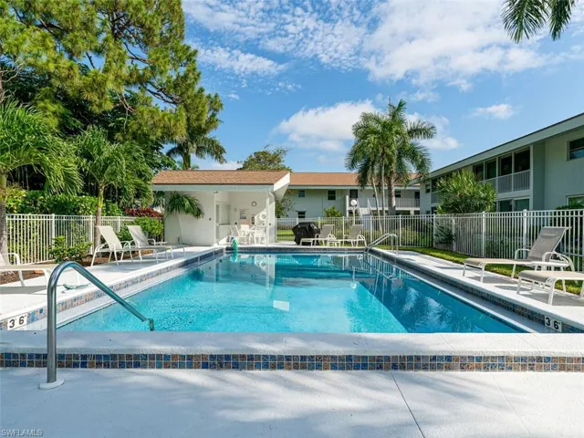 4126  Belair  LN, Naples, FL 34103