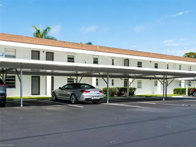 4126  Belair  LN, Naples, FL 34103