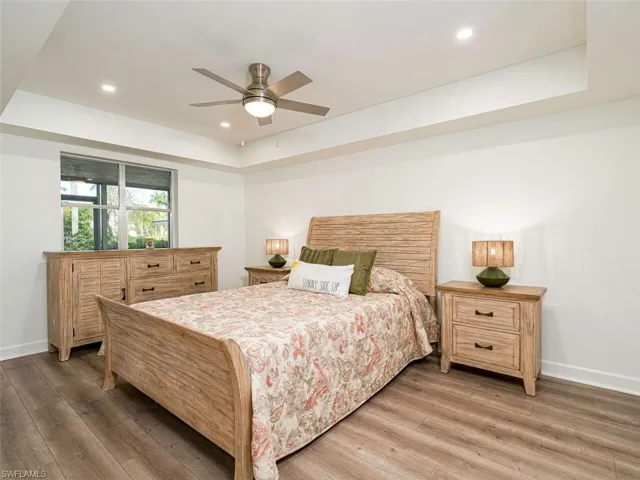 4126  Belair  LN, Naples, FL 34103