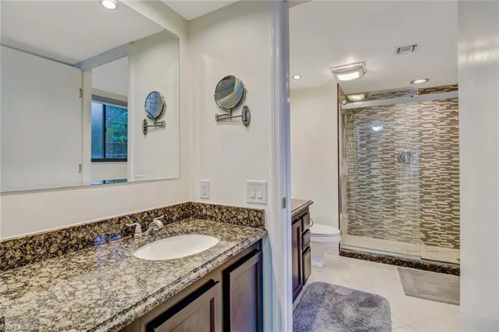 124 Cypress Way E E5, Naples, Florida 34110