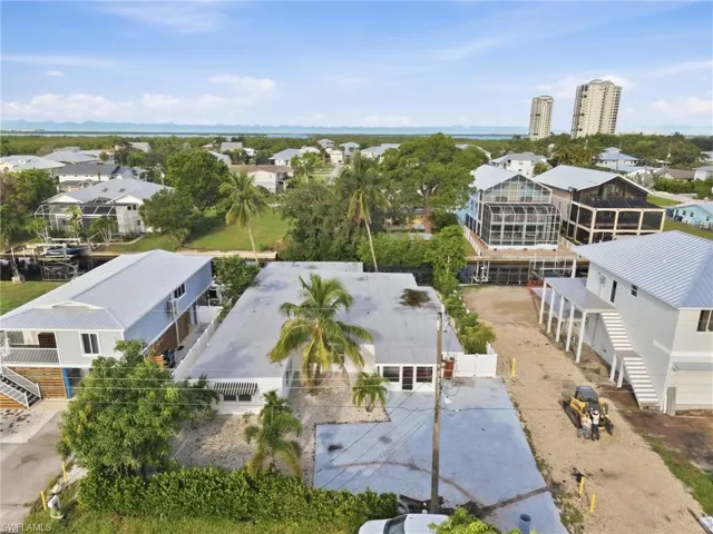 24519 Dolphin St, Bonita Springs, Florida 34134