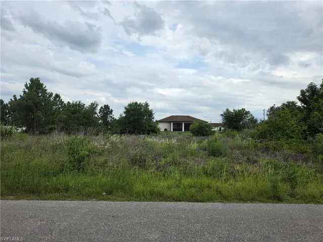 4011 3rd St Sw, Lehigh Acres, Florida 33976
