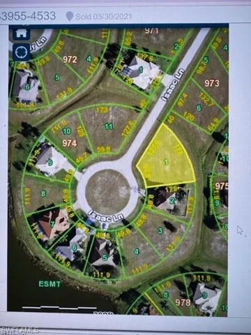 Map / location featuring property parcel outlined